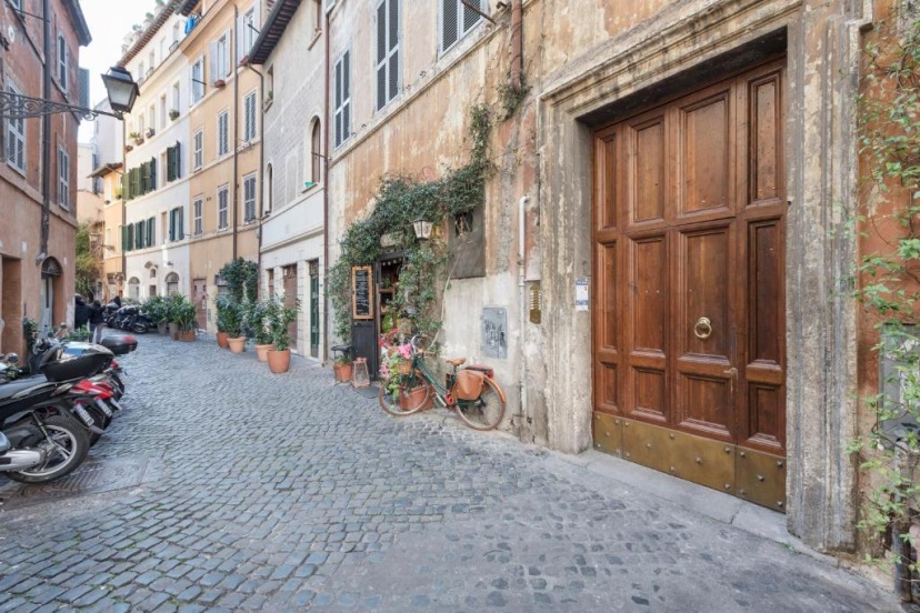 Campo de' Fiori Apartment — комфортный отель в Риме