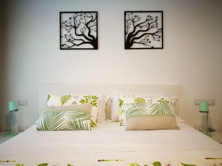 Napoli Tree - Lungomare — отель с удобным расположением в Неаполе
