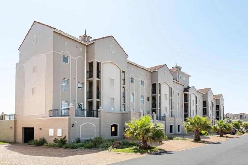Century on Lake Luxury Apartments — отзывы гостей и цены