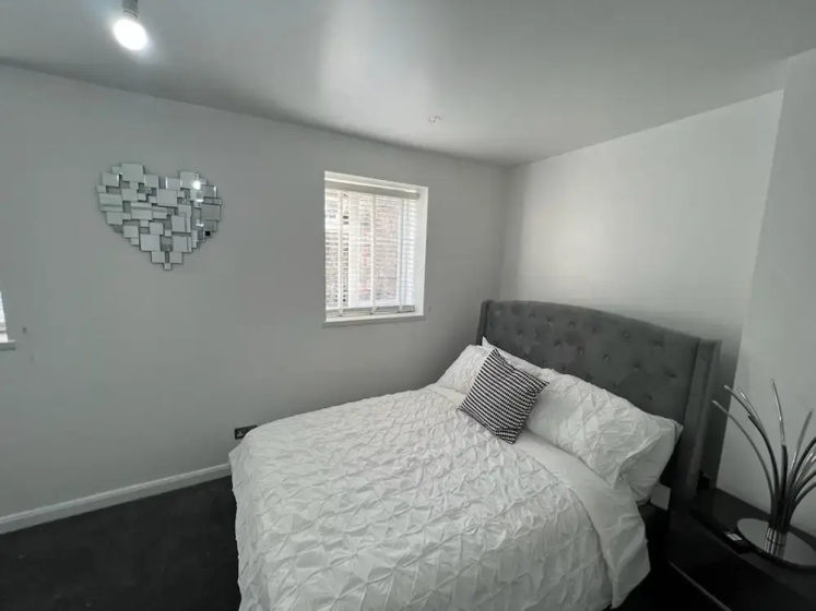 Modern Executive 2-bed Apartment in London 3 — отель в Лондоне, Соединенное Королевство