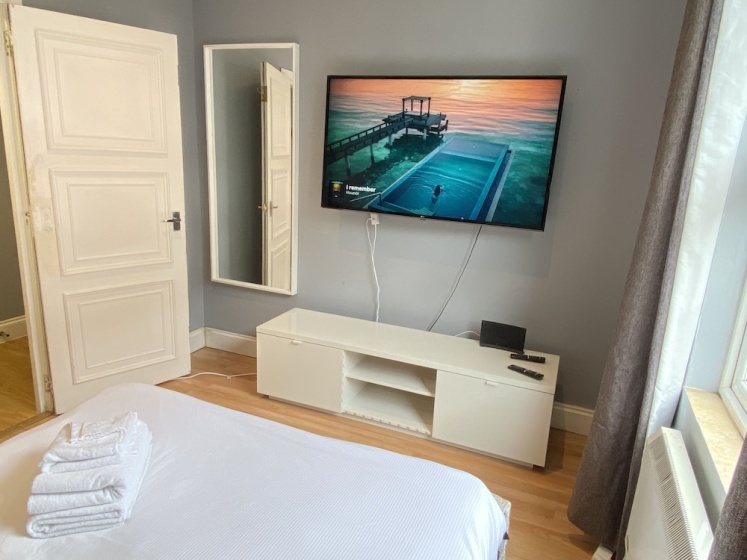 Impeccable 2-bed Apartment in Central London 3 — отель в Лондоне, Соединенное Королевство