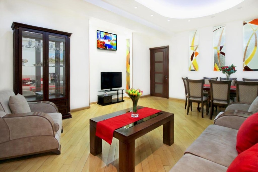 3 Bedroom Apartment near Republic Square — отель с удобствами в Ереван