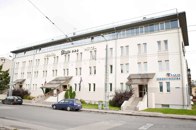 Kolonna Hotel Brigita — забронировать отель в риге