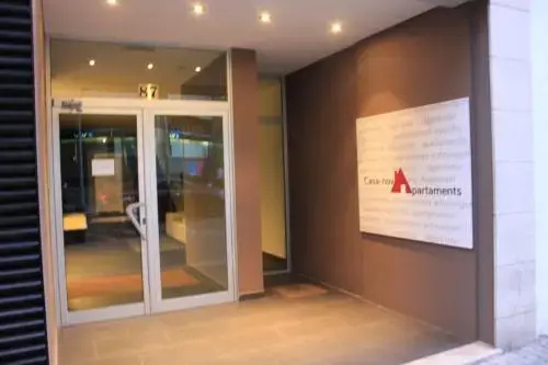 Apartaments Casanova Bcn — отель с удобствами в Барселоне