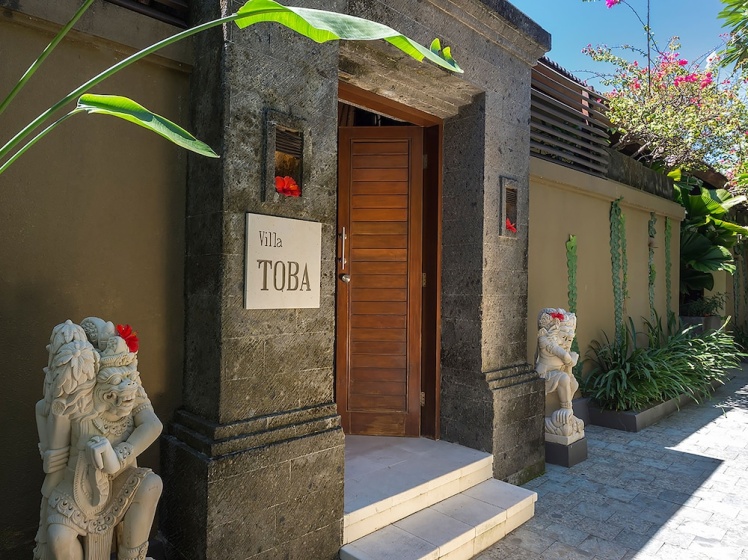 Lakshmi Villas 5 — отель в Кута, Индонезия