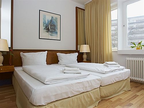 Цены на RS Apartments am Kurfrstendamm - Droysenstrae 9 в Берлине