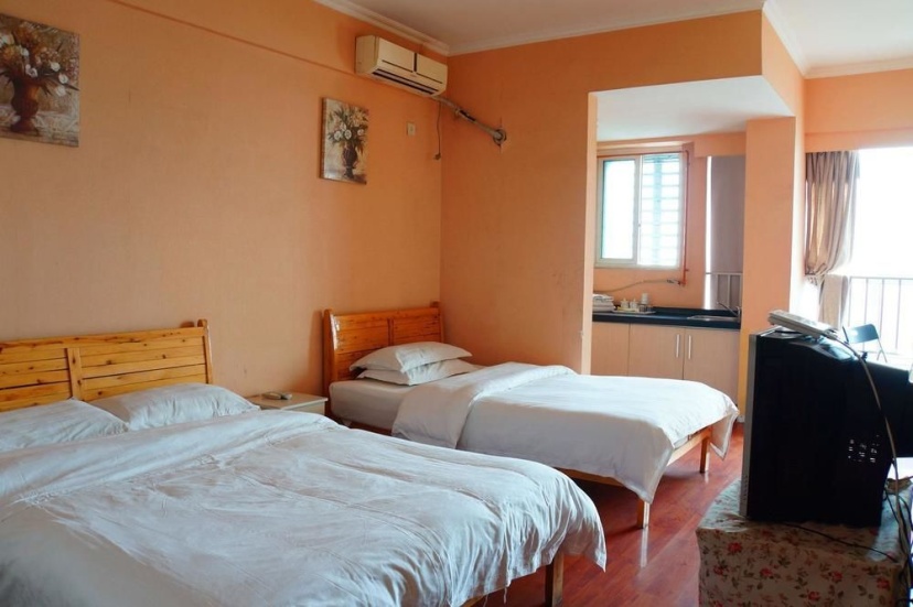 Цены на Chengdu Yangcun Apartment в Чэнду