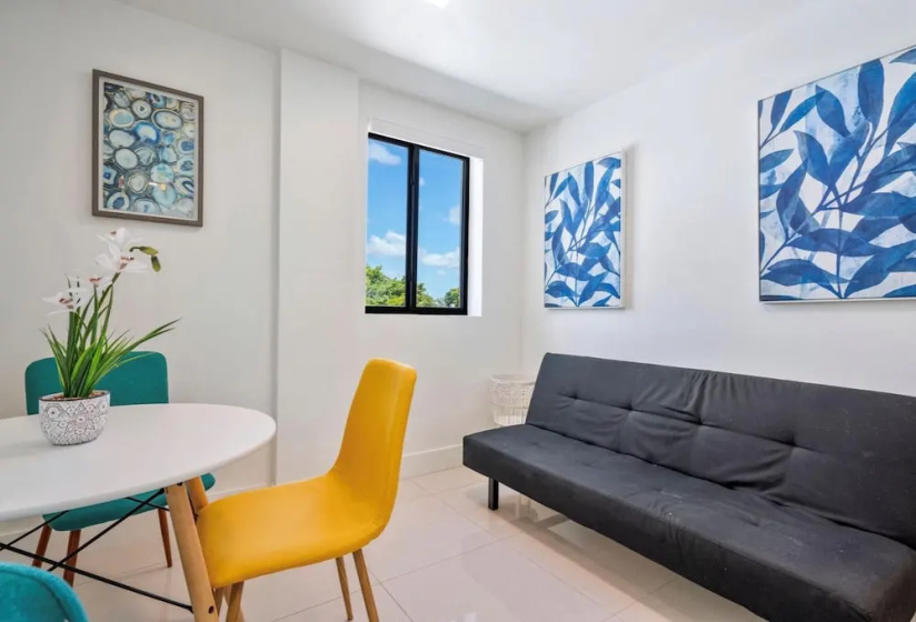 Miami Suite 302 — забронировать отель в Майами