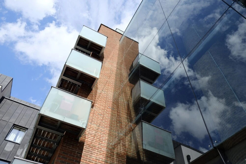 Luxury 2-bed Flat, Parking and Close to the Tube — комфортный отель в Лондоне