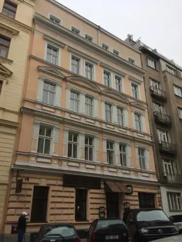 Prague Gate Apartments — забронировать отель в Праге