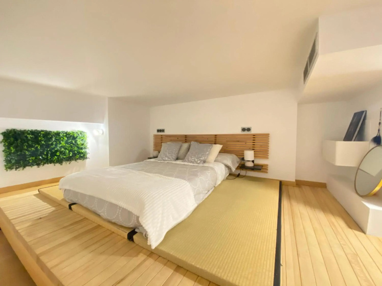 Cozy designer apart / Acogedor apartamento de diseno ● WiFi - Jacuzzi - A/C SteamSauna — забронировать отель в Мадриде