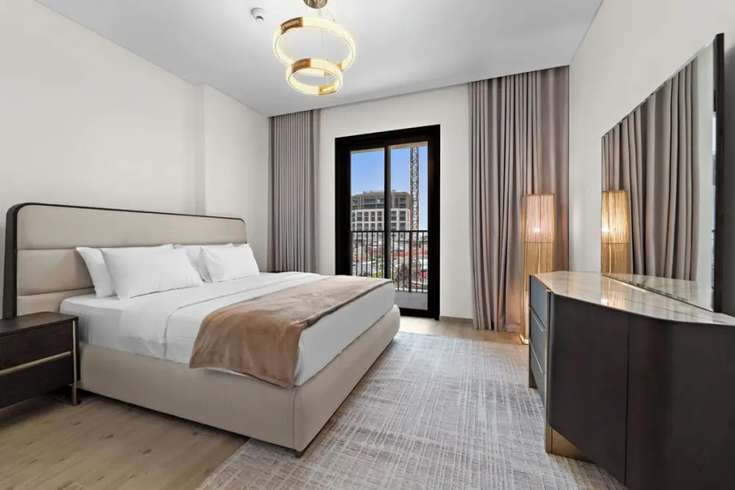 Stylish 3BR in the Heart of City Walk — забронировать отель в Дубае