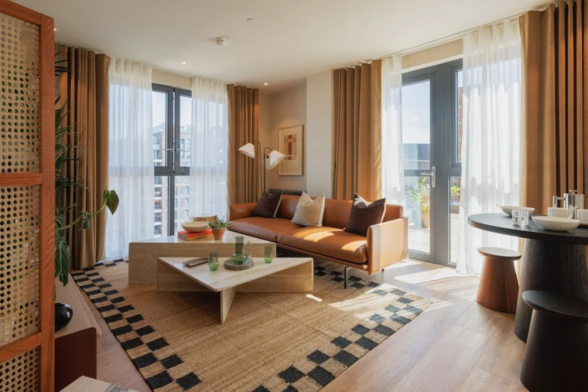 Sophisticated Studio Flat With Rooftop Access — комфортный отель в Лондоне
