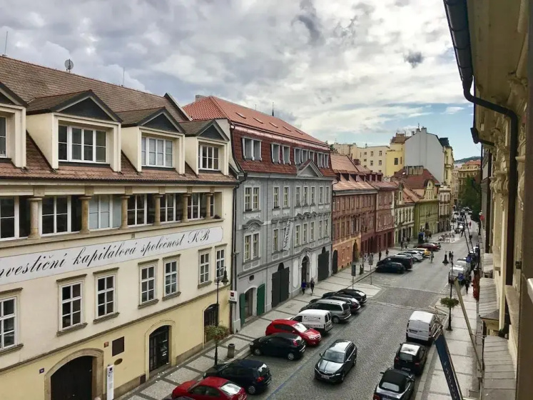 Apartment Deluxe Rybna 25 — отель с удобным расположением в Праге