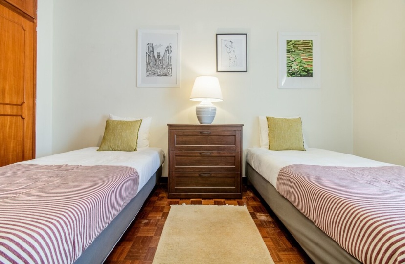 Telheiras Comfortable Stay Apartment — отель с удобным расположением в Лиссабоне