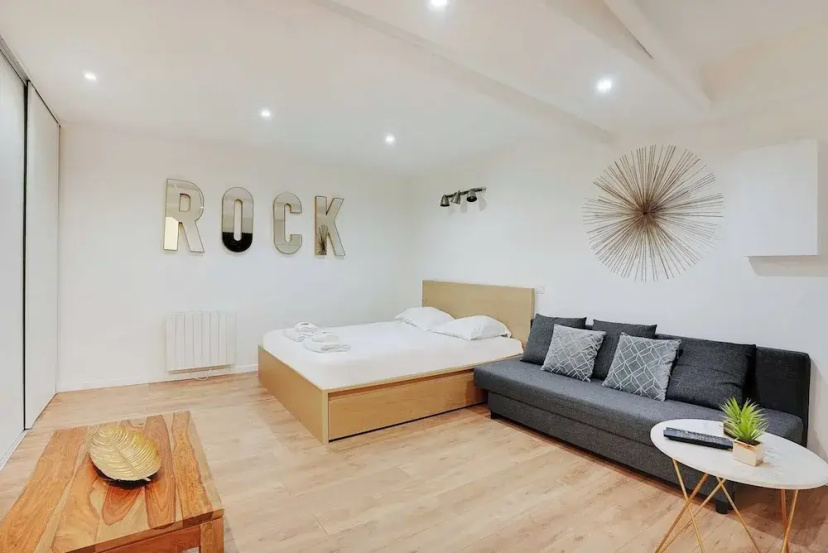 Beautiful Apartment - 6p-auteuil/saint Cloud — отель с удобным расположением в Париже