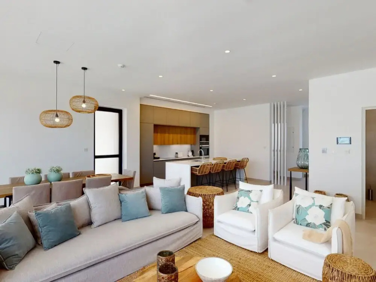 Sanders Konnos Bay Terpsichori - Striking 4-bedroom Villa With a Side Sea View 3 — отель в Протарас, Кипр