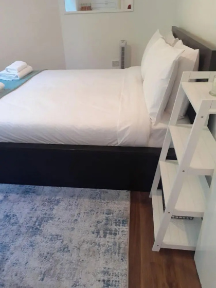 Bright & Calming 1BD Flat - Islington — отель с удобным расположением в Лондоне