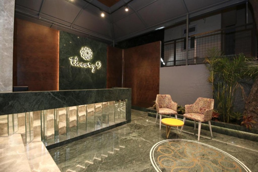 Theory9 Premium Service Apartments Bandra 3 — отель в Мумбаи, Индия