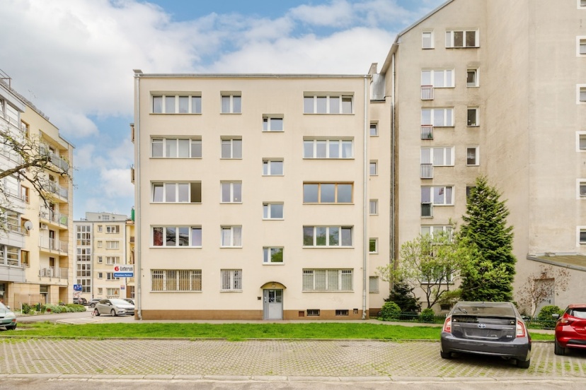Family Apartment Warsaw by Renters — отель с удобствами в Варшаве