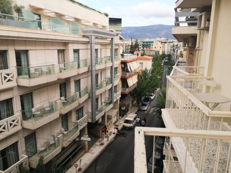 Цены на Elegant Apartment in Acropolis в Афины