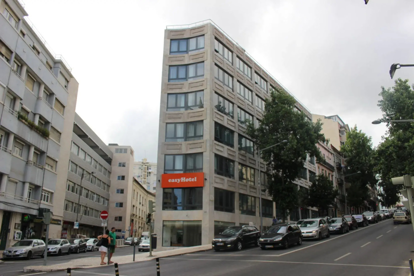 EasyHotel Lisbon — забронировать отель в Лиссабоне