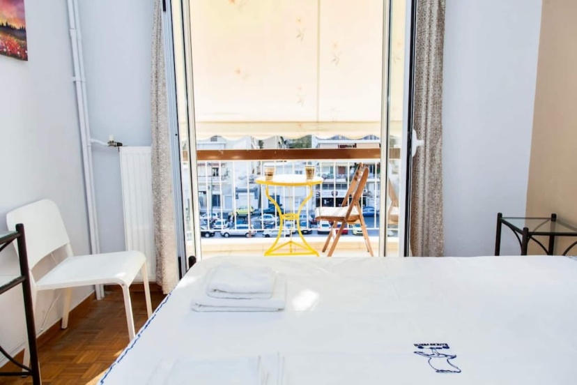 Cozy apt in the center of Athens — отель с удобным расположением в Афины