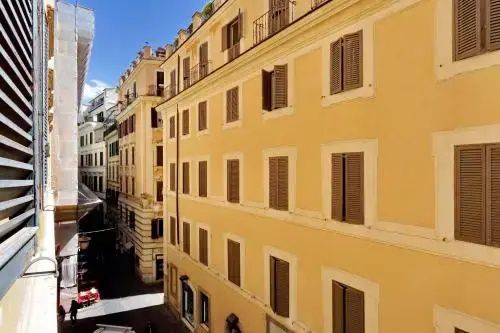 Pantheon Lyuxury Apartment — забронировать отель в Риме