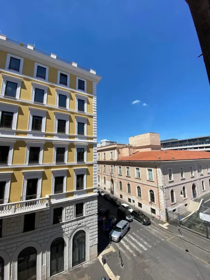 De Vince Luxury Suites - Roma Termini — забронировать отель в Риме