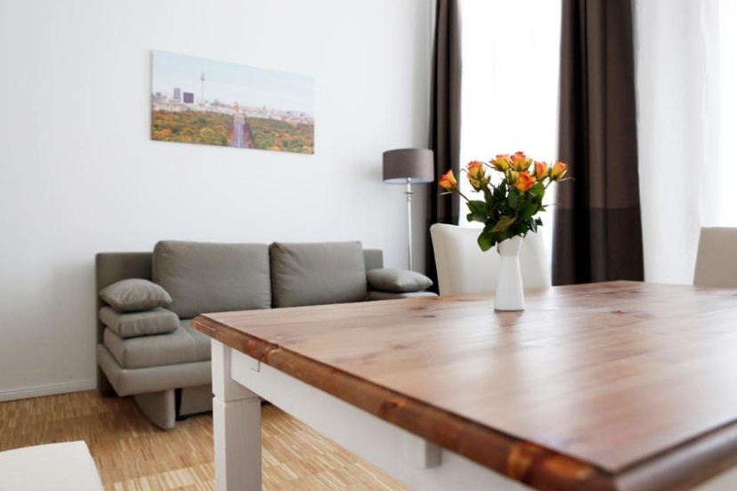 SC 1 Cozy Family & Business Flair welcomes you - Rockchair Apartments — отель в Берлине, Германия