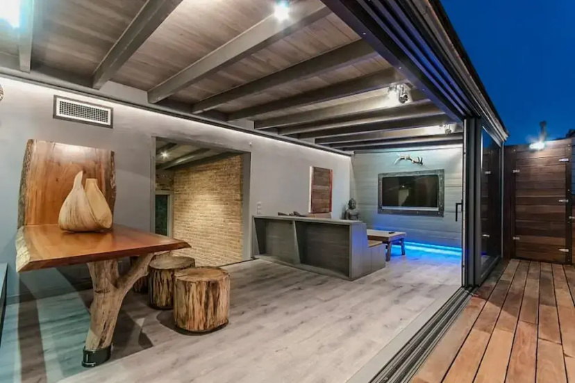 Цены на Stay U-nique Apartment Tamarit II в Барселоне