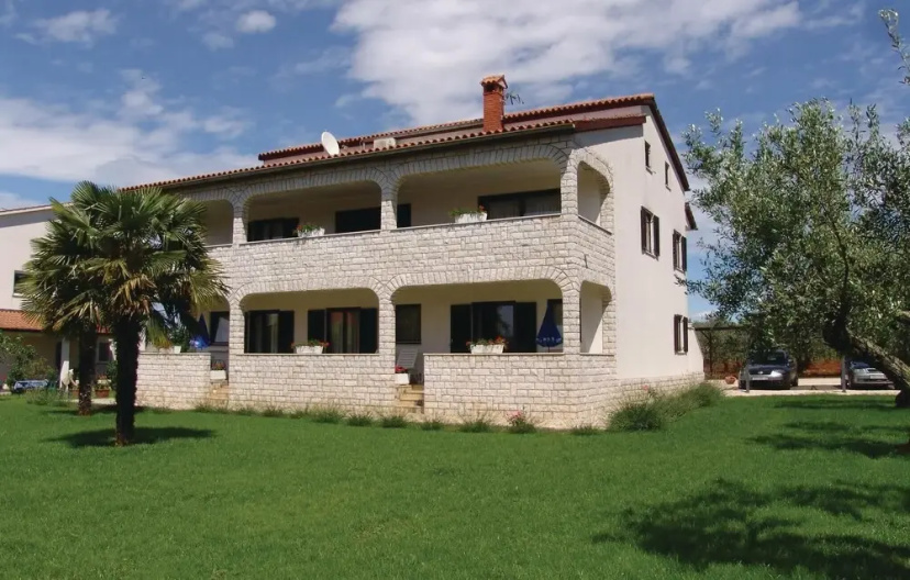 Amazing Home in Porec With Wifi and 1 Bedrooms - Hotel in Porec - Photo 1