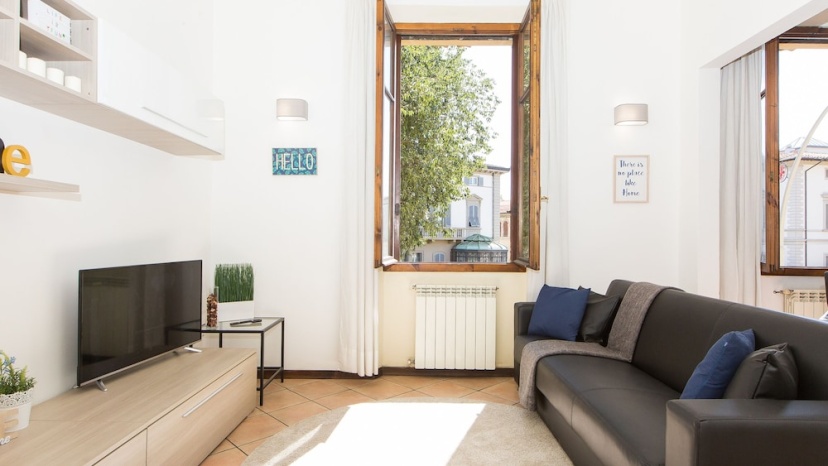 Rental In Rome Rosselli Palace Apartment 2 — отель с удобствами в Флоренции