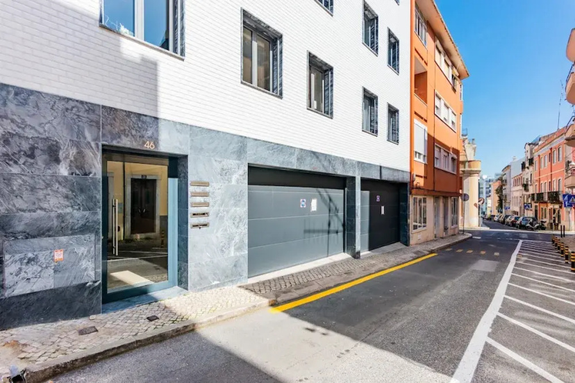 Lisbon Center Penthouse — отель с удобным расположением в Лиссабоне