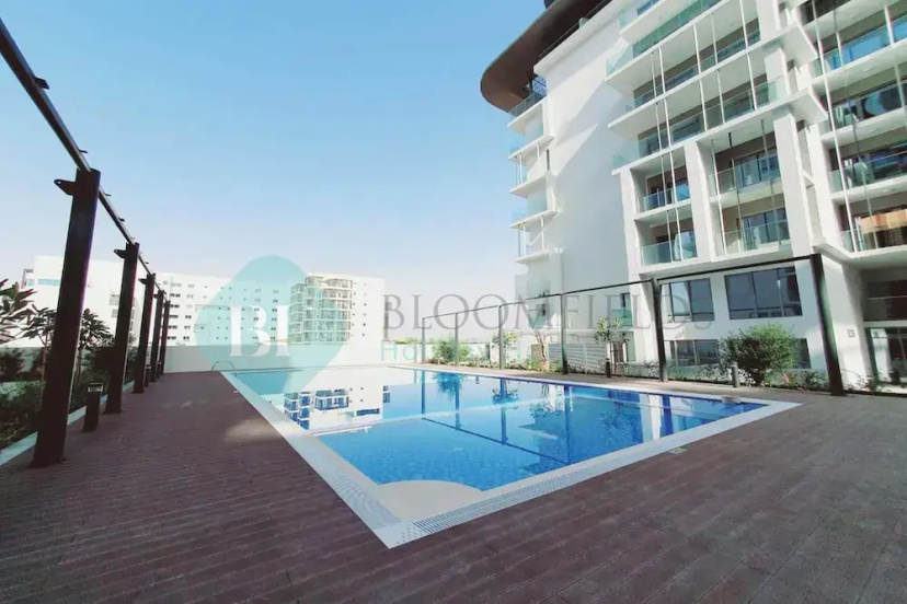 Bloomfields Classic STU in Oasis Masdar — отзывы гостей и цены