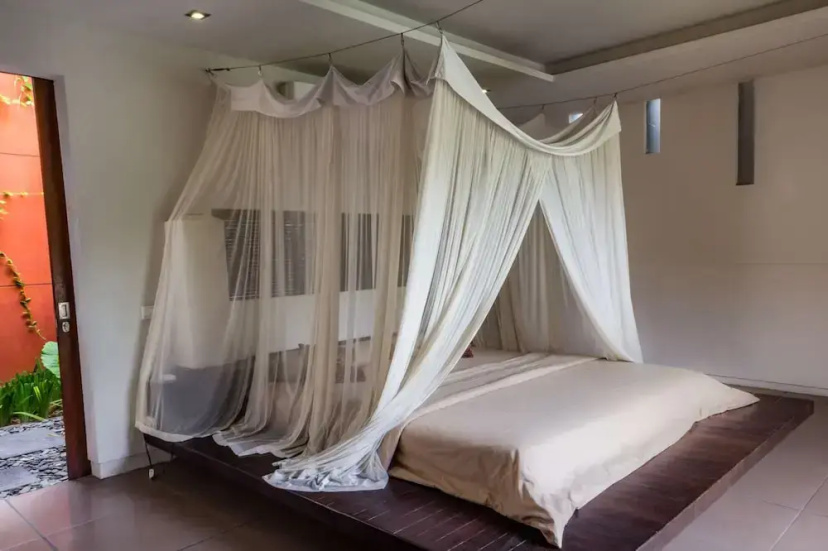 Luxury Villa in Bali near Beach, Bali Villa 2035 4 — отель в Кута, Индонезия