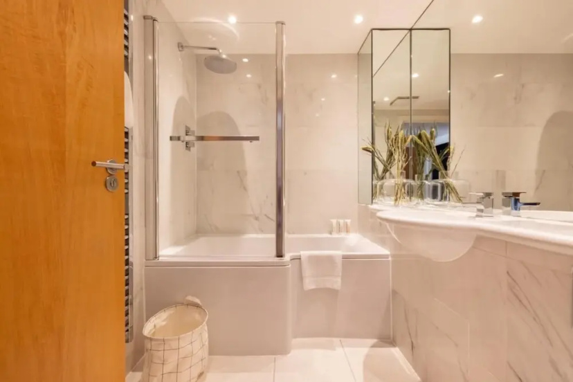 The Crystal Quarters - Modern Bright 2bdr Apartment 3 — отель в Лондоне, Соединенное Королевство