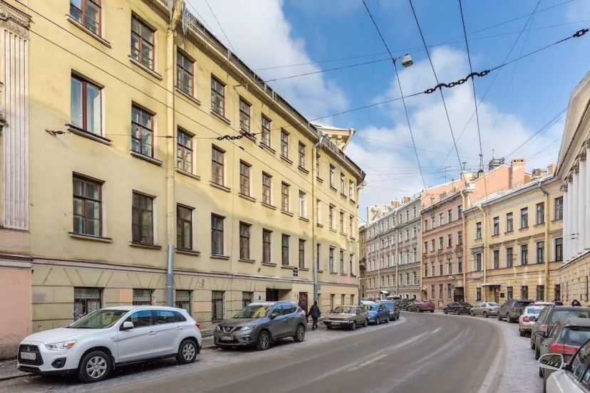 Студия на Казанской 9 — забронировать отель в Санкт-Петербурге