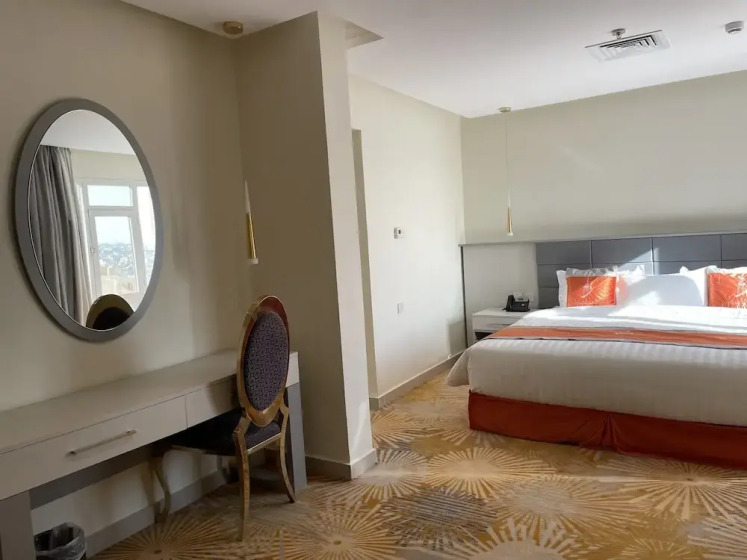 Wahaj Boulevard Hotel Apartment - Hotel in Mahboula - Photo 3