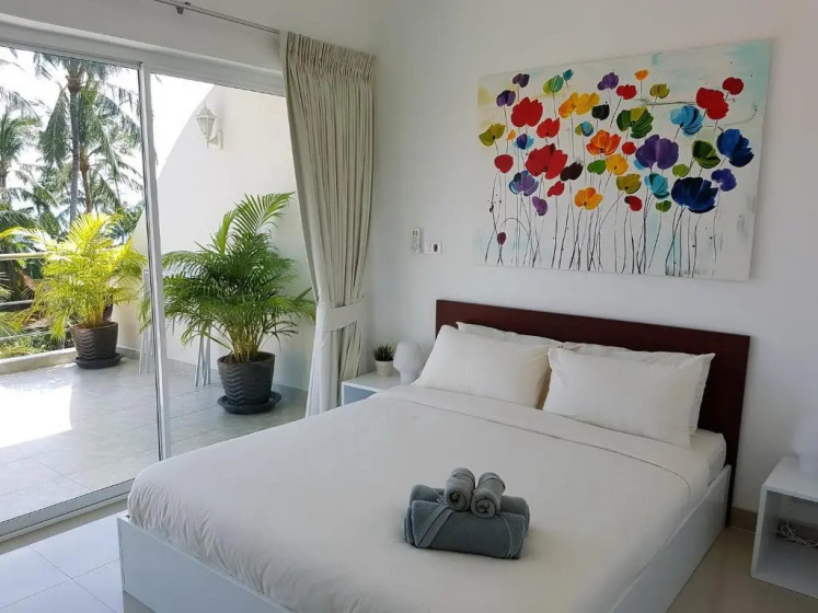 Beachside 3-bedroom Townhouse w Private Pool at 70 Meters From Beach — забронировать отель в Кохе