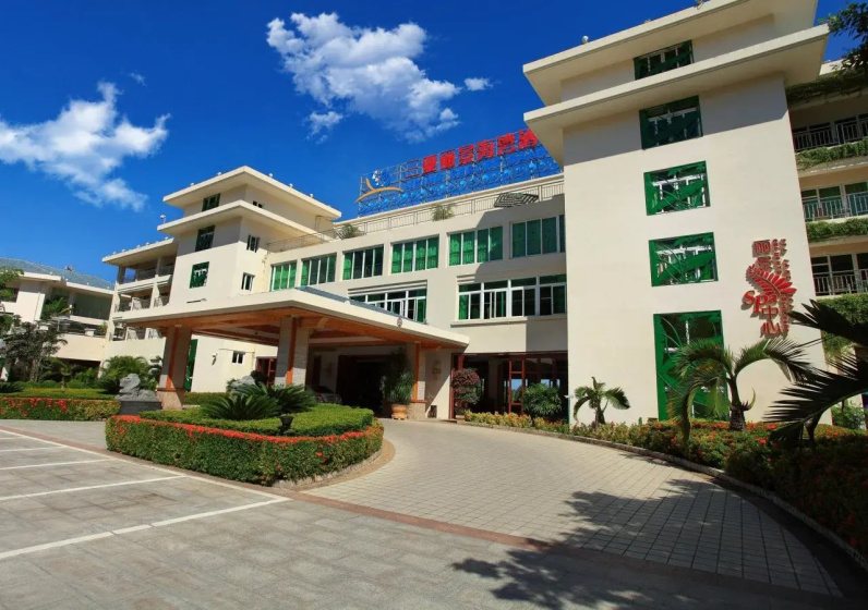 Landscape Beach Hotel Sanya — отзывы гостей и цены