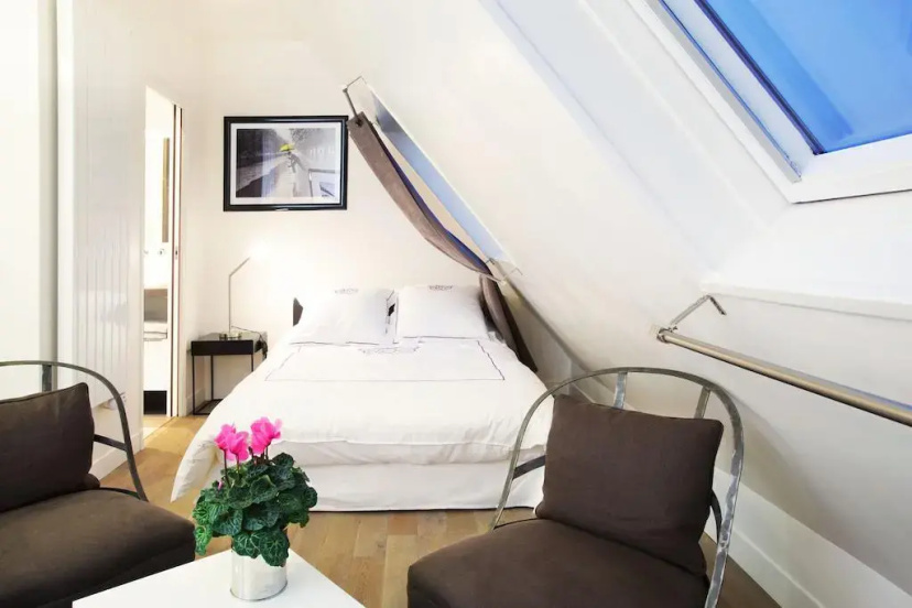 Luxury Apartment in Montorgueil — комфортный отель в Париже