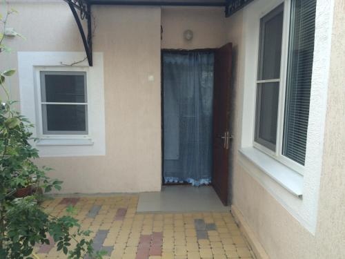 Guest House Telmana 32 — отель с удобным расположением в Геленджике