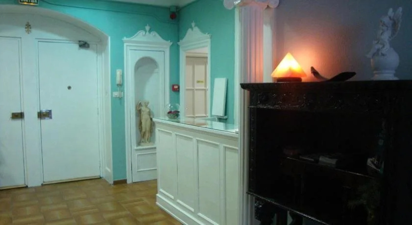 Hostal Valls — отель с удобствами в Барселоне