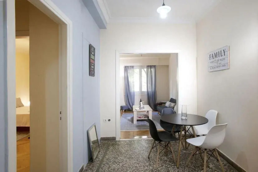 Three bedrooms apartment at the center of Athens — отзывы гостей и цены