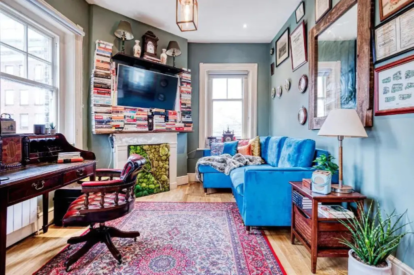 Sunny Corner Apartment in Center of London — забронировать отель в Лондоне