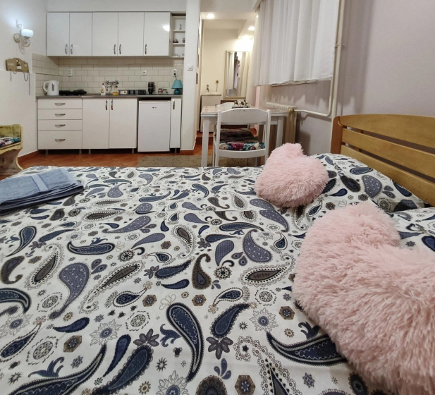 Duplex Apartment Happy 3 — отель в Белграде, Сербия