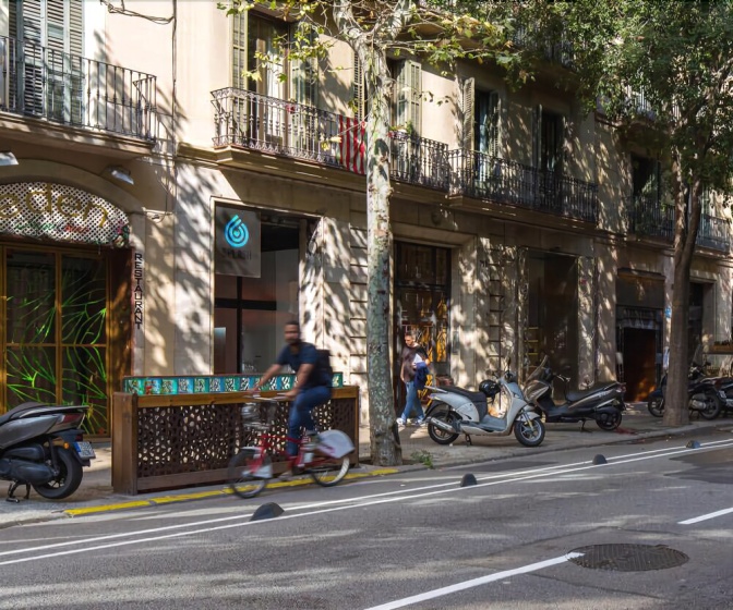 AB Attic Eixample Apartment — отель с удобным расположением в Барселоне