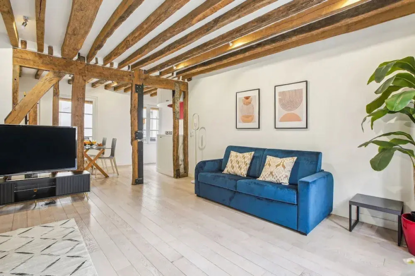Spacious 1BR in the Heart of Paris — забронировать отель в Париже