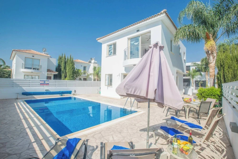 Villa Delia — комфортный отель в Протарас